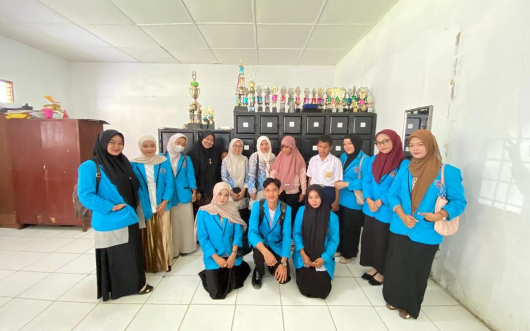 Outing Class Mahasiswa PGSD Semester VI Kelas A dan D di SLB Negeri Stabat
